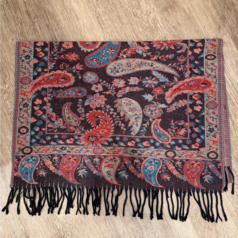 Adrienne Vittadini Paisley Jacquard Fringe Scarf Shawl Wrap 70 x 25 inches NWT - Picture 6 of 7